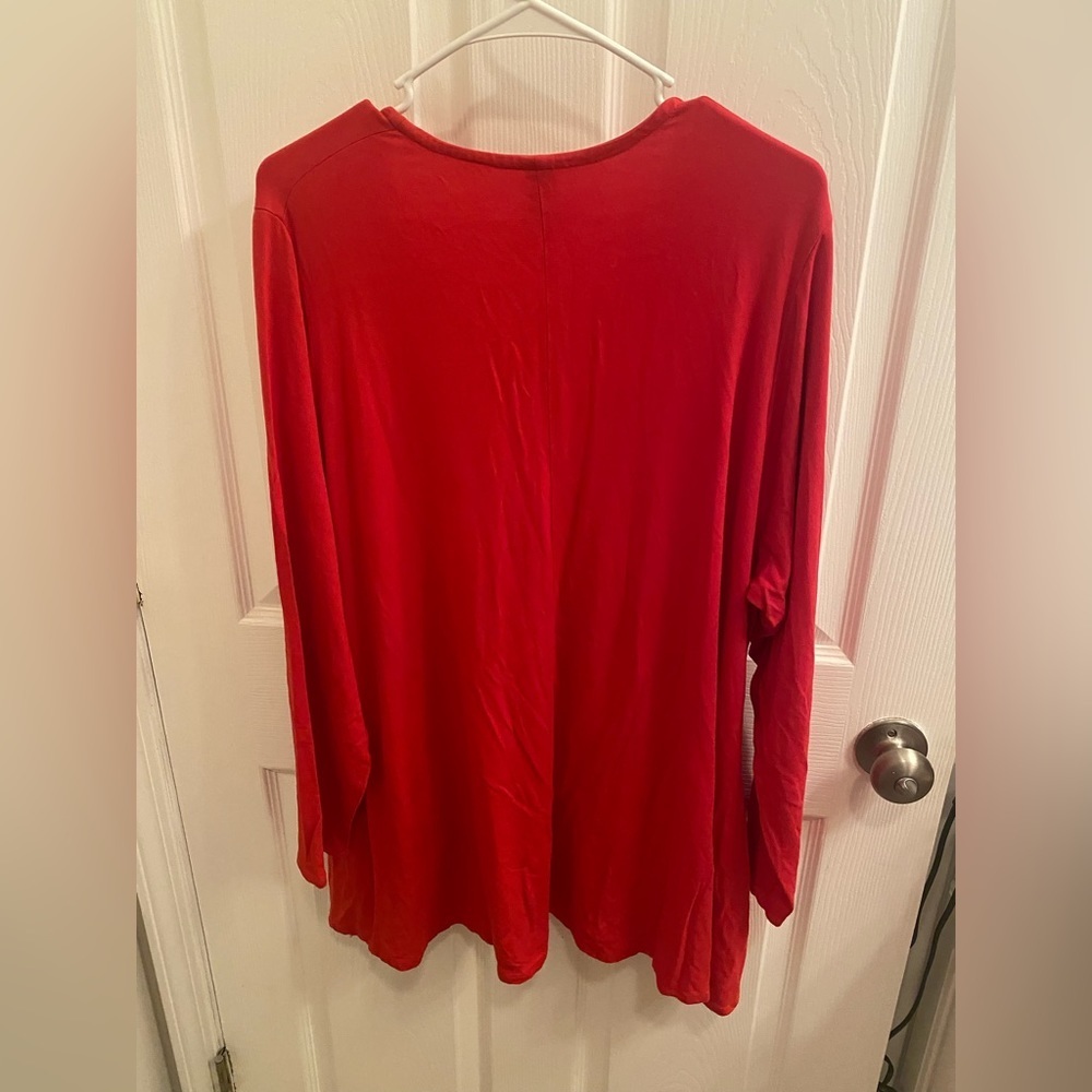 LA Tunic Top - Picture 2 of 2